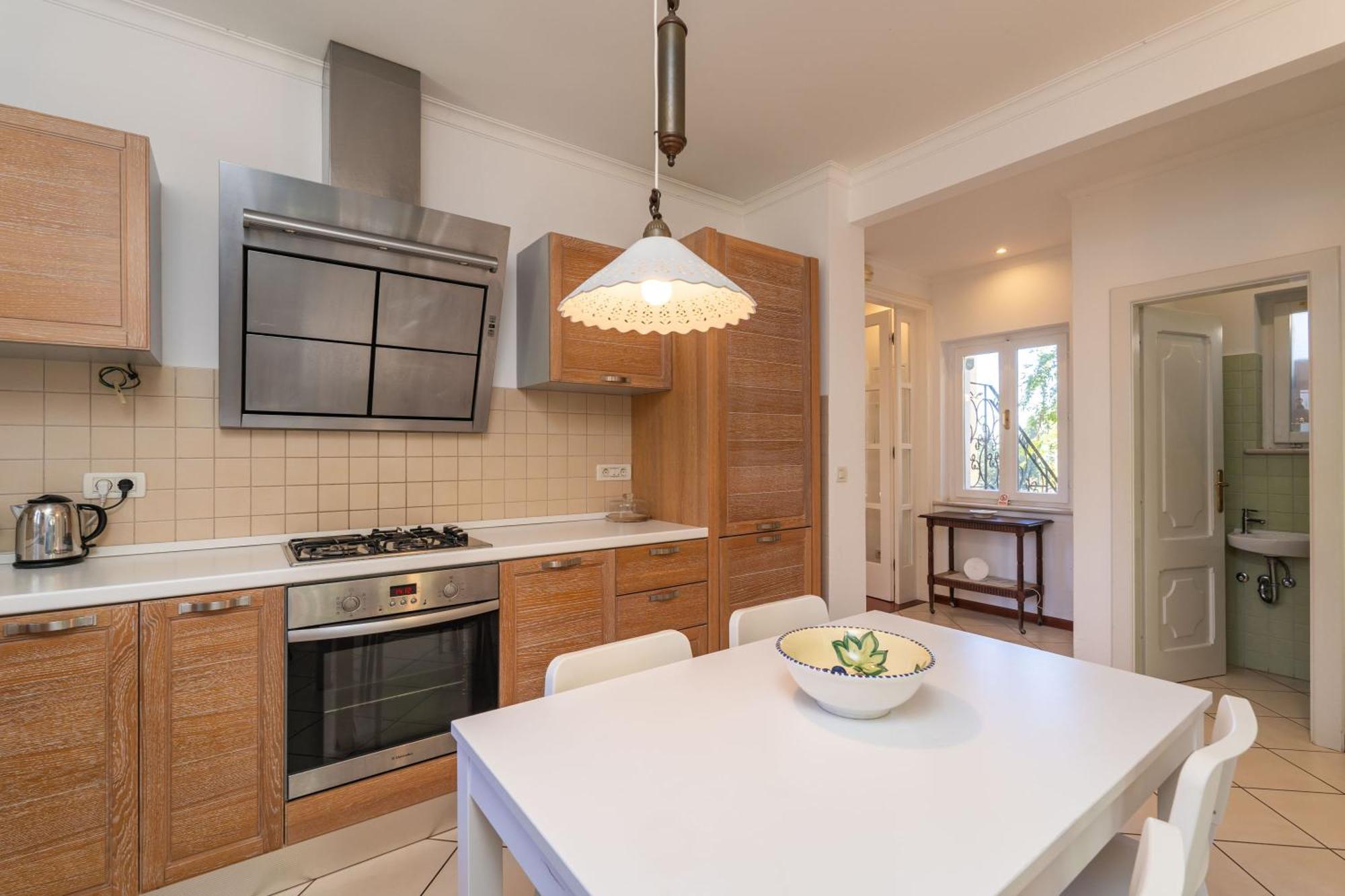 Apartment Alis *